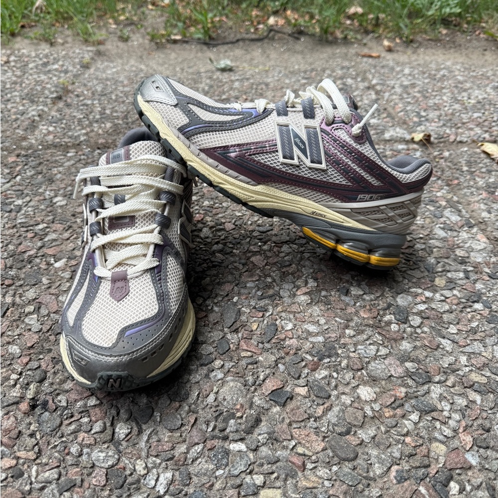New Balance 1906r - Picture 2 of 4